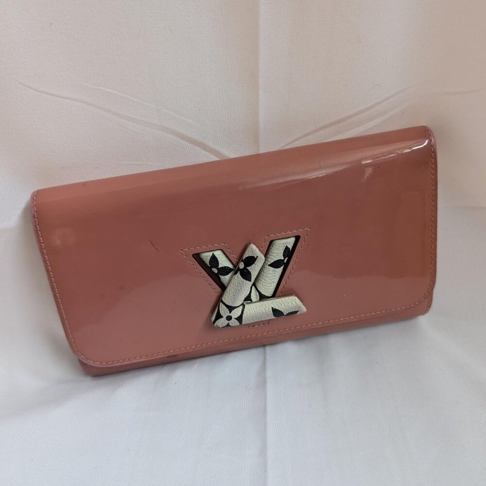 Louis Vuitton Patent Twist Long Wallet